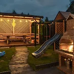 Helenowka - Dom W Gorach Z Jacuzzi Semesterbostad *