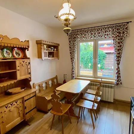 Helenowka - Dom W Gorach Z Jacuzzi Holiday home *