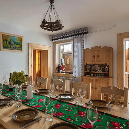 Helenówka - Dom W Stylu Góralskim * Szczawnica